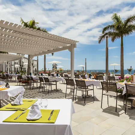 Курортный комплекс Royal Palm & - Adults Only