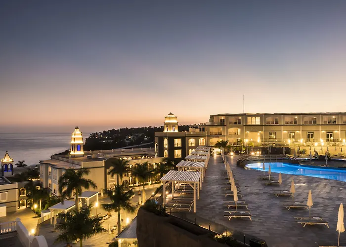 Курортный комплекс Royal Palm & - Adults Only