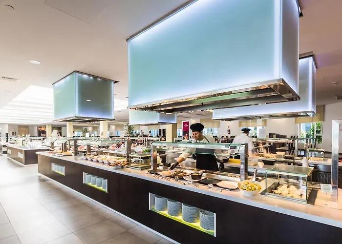 Курортный комплекс Royal Palm & - Adults Only